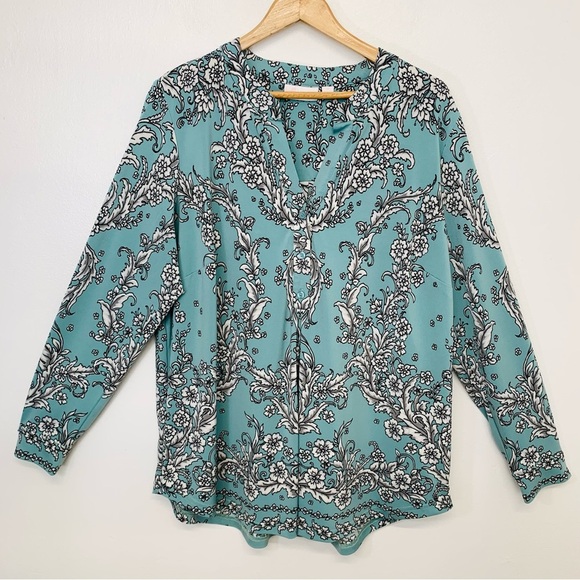 Belle Kim Gavel Blouse Top Woman 1X  Light Green Floral Print  Stretch Knit - Picture 1 of 9